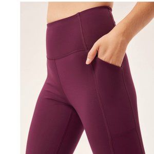 Girlfriend Collective XS plum compressive pocket legging